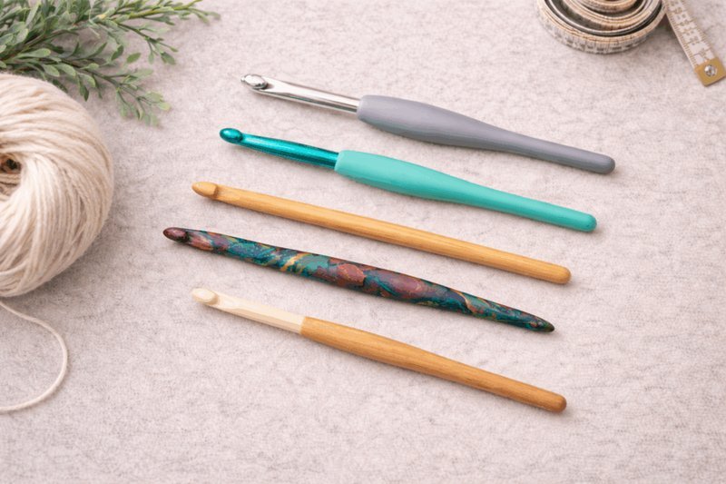 Crochet hooks in different sizes for beginners