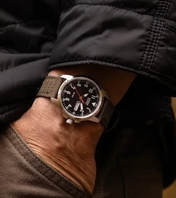 6 Field Watches Under $300 That Actually Work Every Day